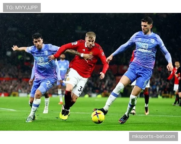 切尔西当前最大问题并非阵容深度，而是战术体系缺失已对赛季走势形成制约